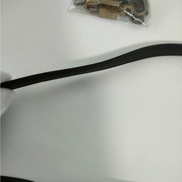 Celine Crossbody in good Condition!! - Picture 8 of 16